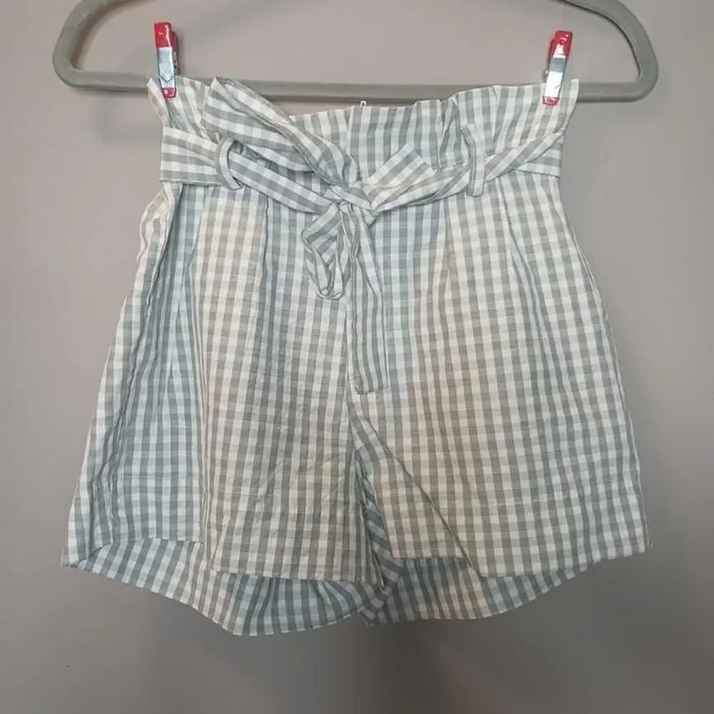 Sky Sparrow White and Green Checkered Shorts